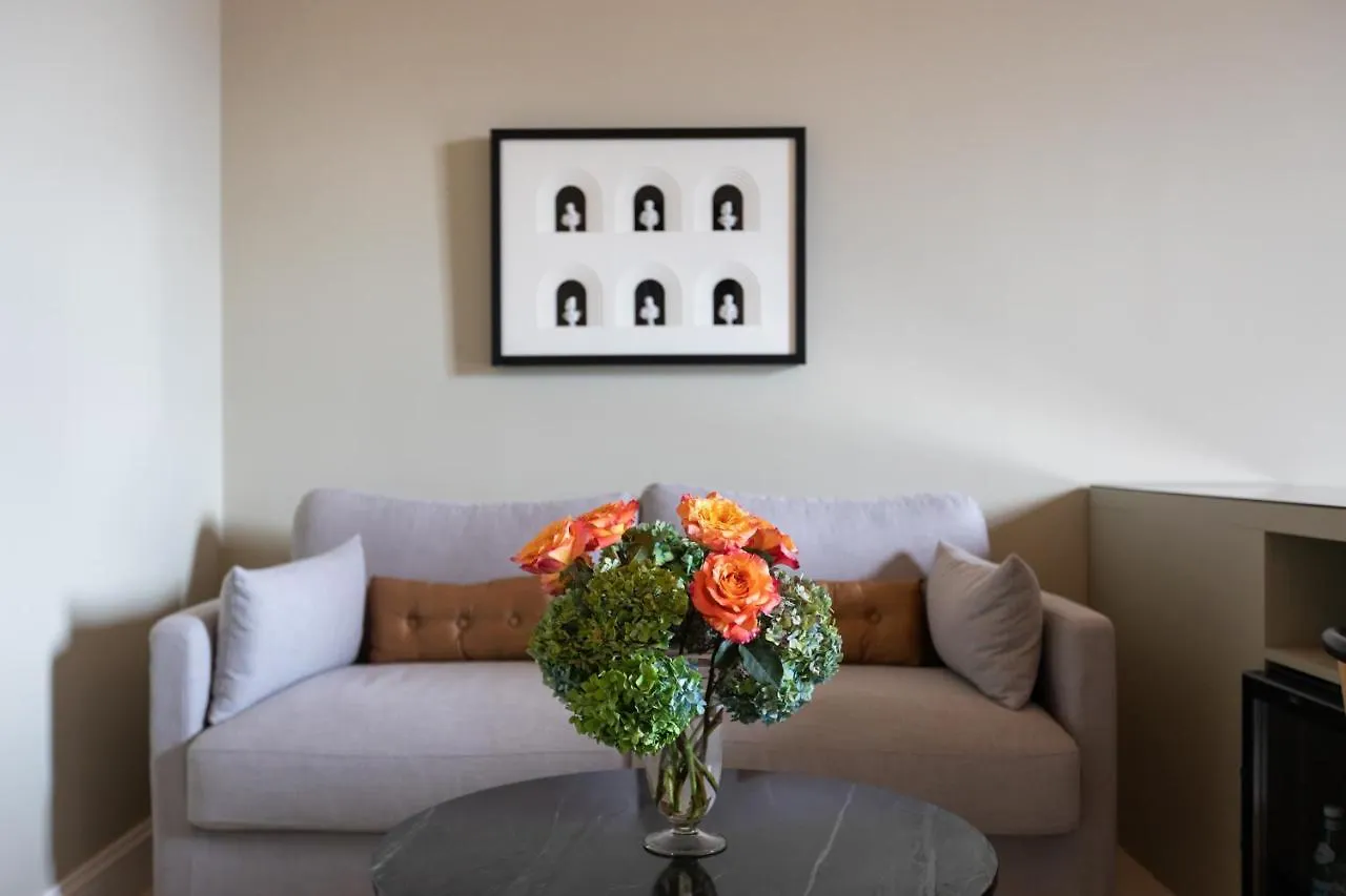 Domus 21 Luxury Suites Rome Guest house
