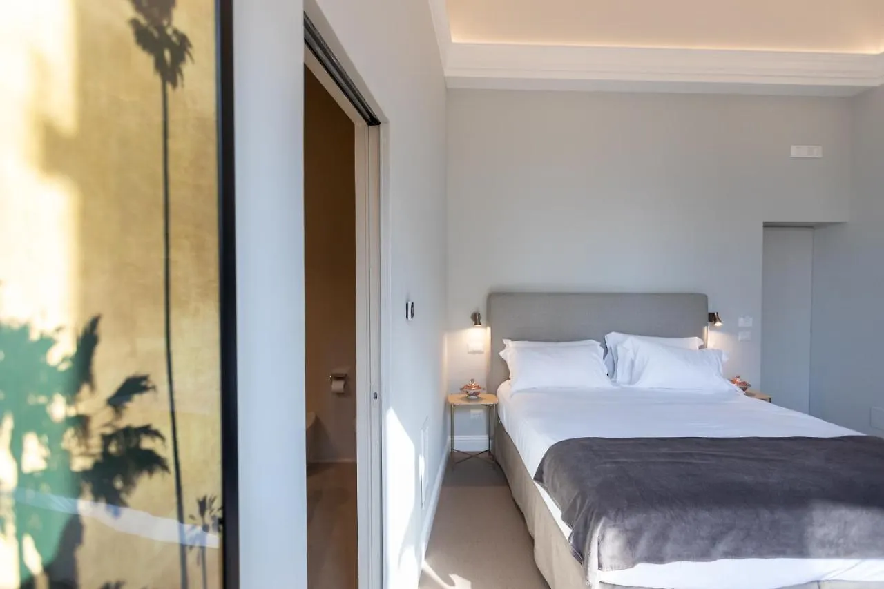 Domus 21 Luxury Suites Rome Guest house